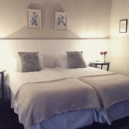 Kingston Farm Villa Bathurst Room photo